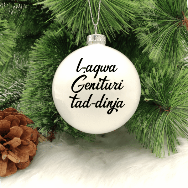L-Aqwa Ġenituri tad-Dinja - 8cm Glass Bauble