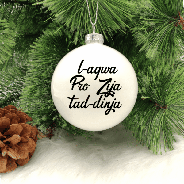 L-Aqwa Pro Zija tad-Dinja - 8cm Glass Bauble