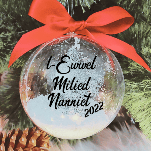 L-Ewwel Milied Nanniet - 10cm Acrylic Bauble
