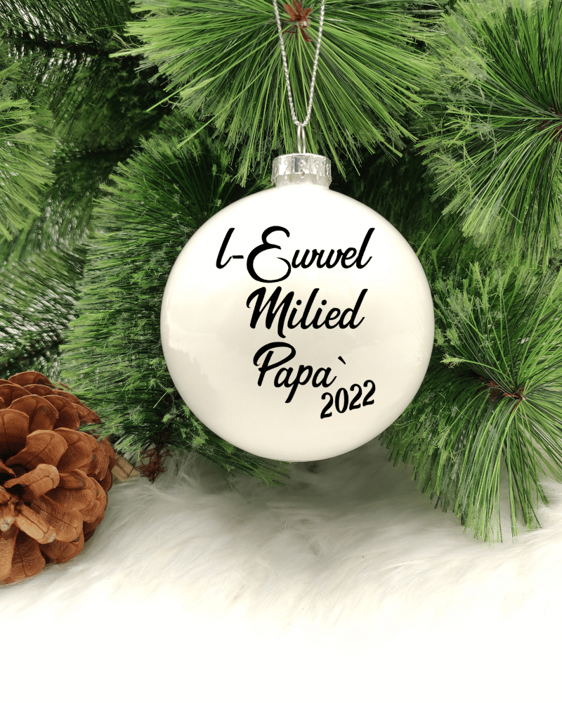 L-Ewwel Milied Papa` - 8cm Glass Bauble
