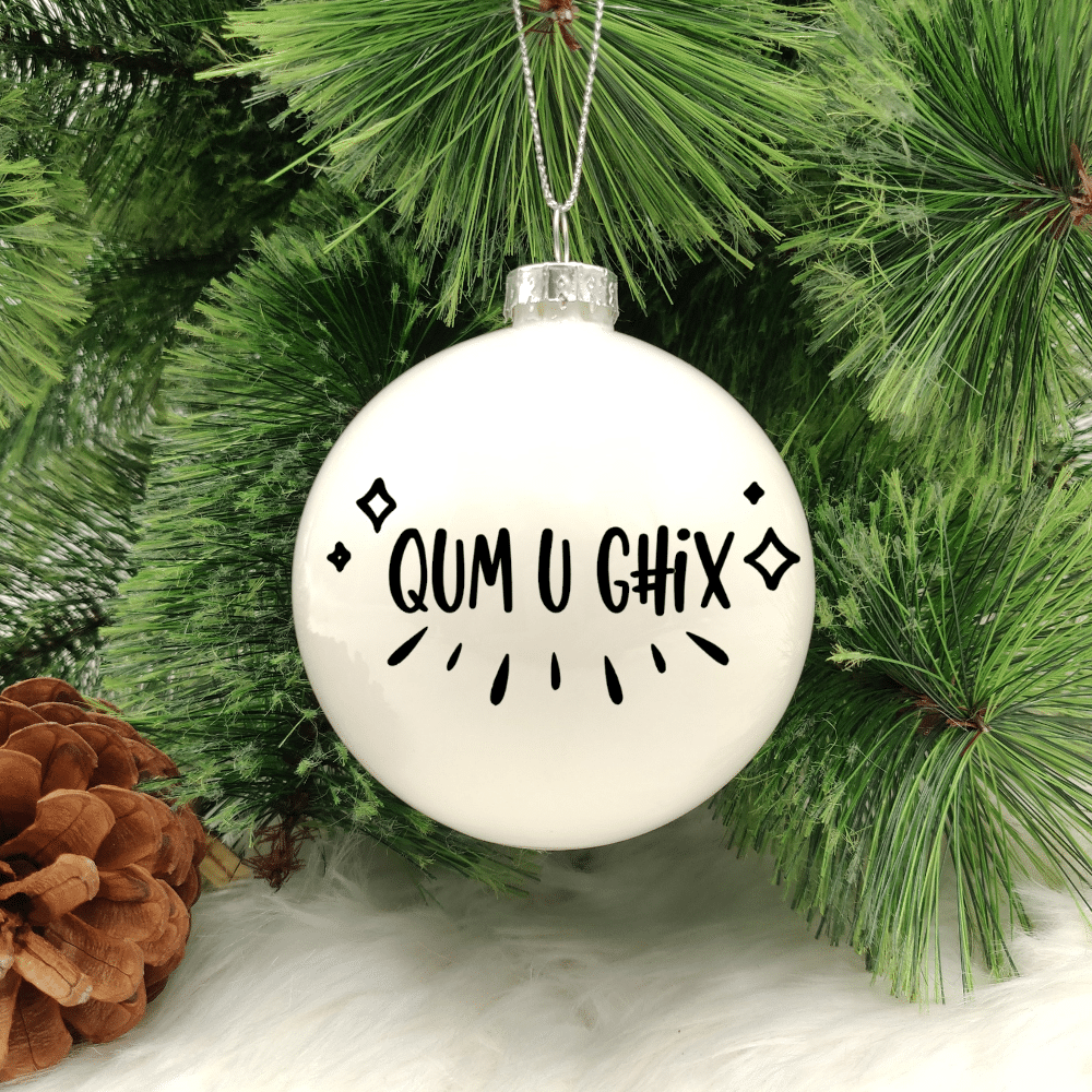 Qum u Għix - 8cm Glass Bauble