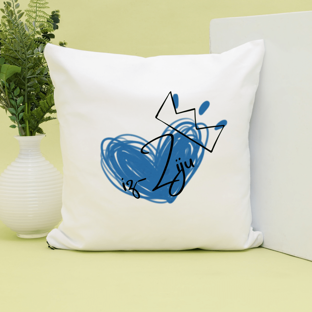 Crowned Ziju - Cushion
