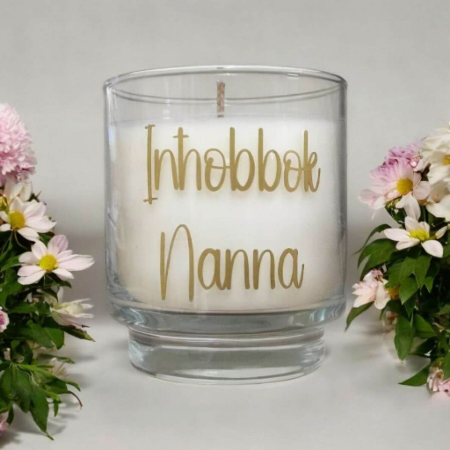 Inħobbok Nanna – 225ml Massage Scented Candle