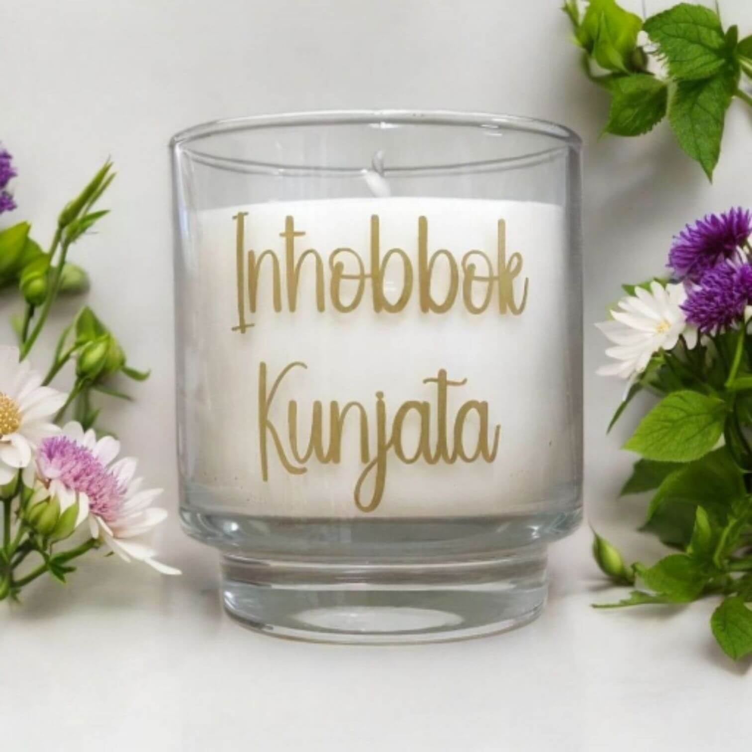Inħobbok Kunjata – 225ml Massage Scented Candle