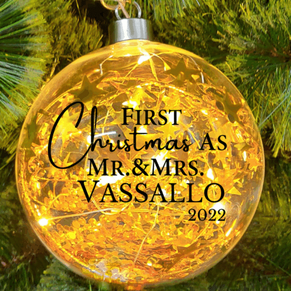 Light Up Gold, Marriage First Christmas Personalised – 12cm Glass Bauble